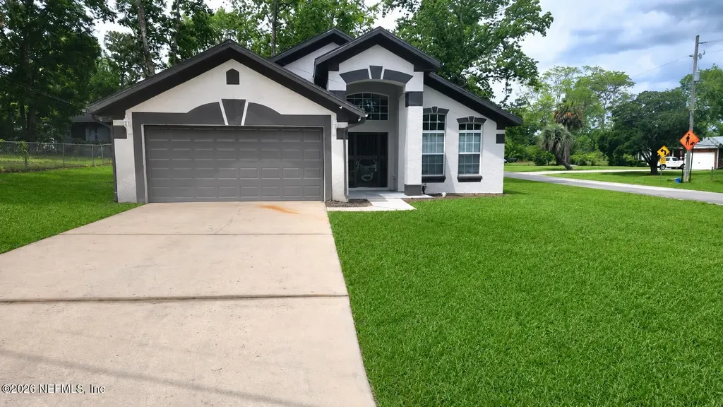 6188 Pettiford Drive W Jacksonville FL 32209