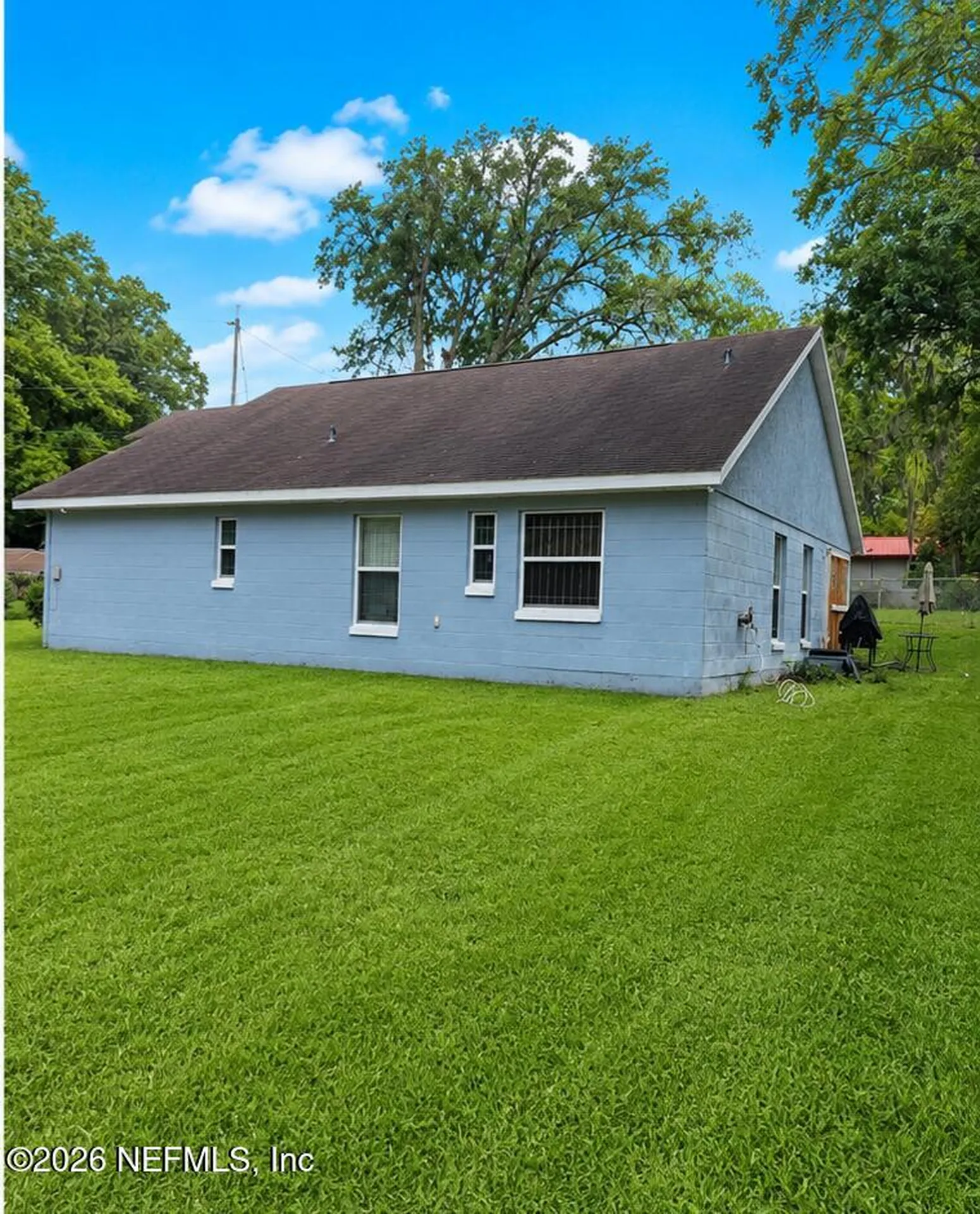 6188 Pettiford Drive W Jacksonville FL 32209