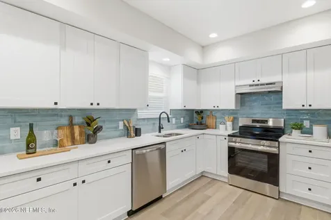 5534 Mariners Cove Drive Jacksonville FL 32210