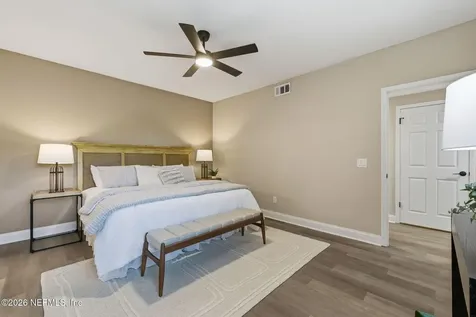 5534 Mariners Cove Drive Jacksonville FL 32210