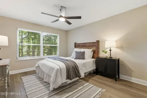 5534 Mariners Cove Drive Jacksonville FL 32210