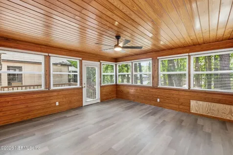 5534 Mariners Cove Drive Jacksonville FL 32210