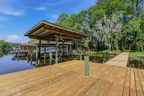 5534 Mariners Cove Drive Jacksonville FL 32210