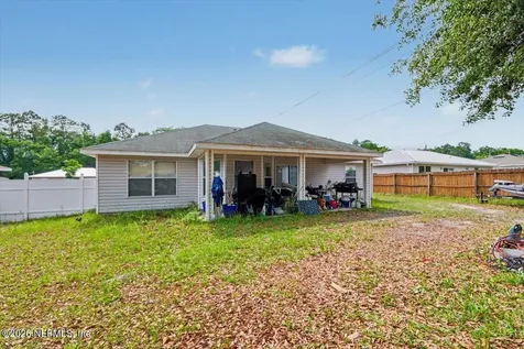237 Mango Drive Palatka FL 32177