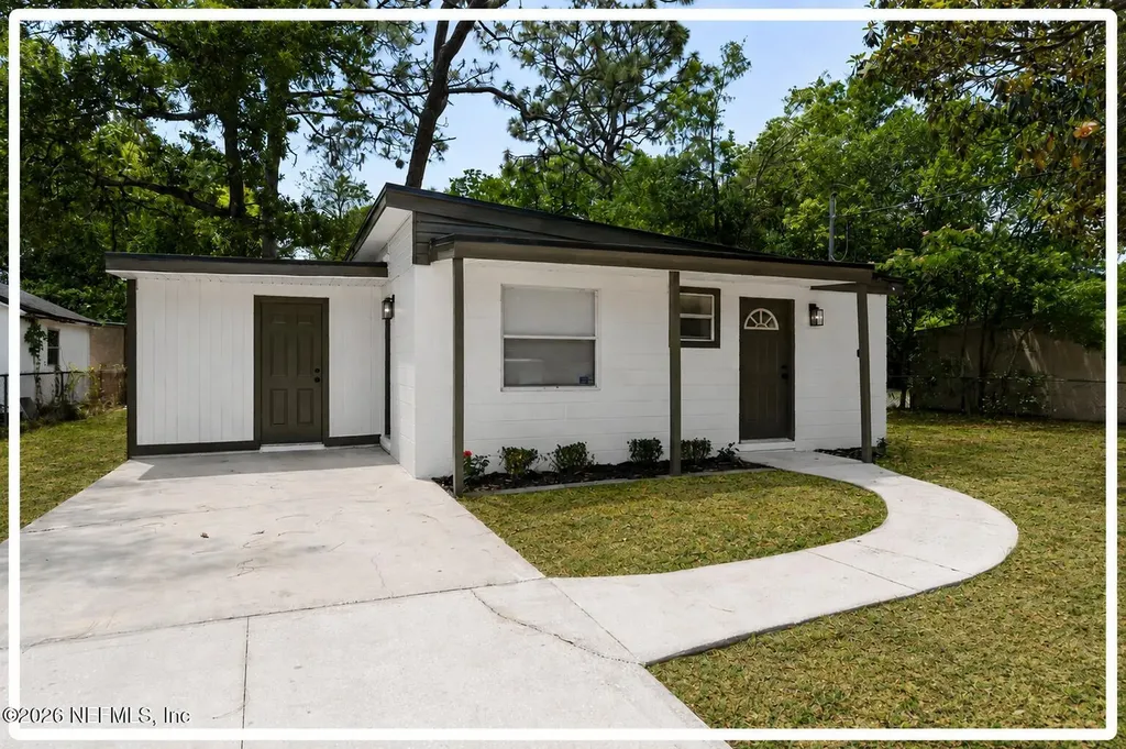 10471 Keuka Drive Jacksonville FL 32218