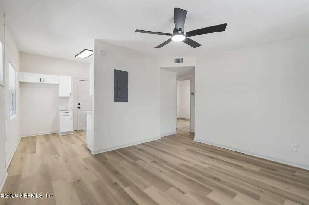 10471 Keuka Drive Jacksonville FL 32218