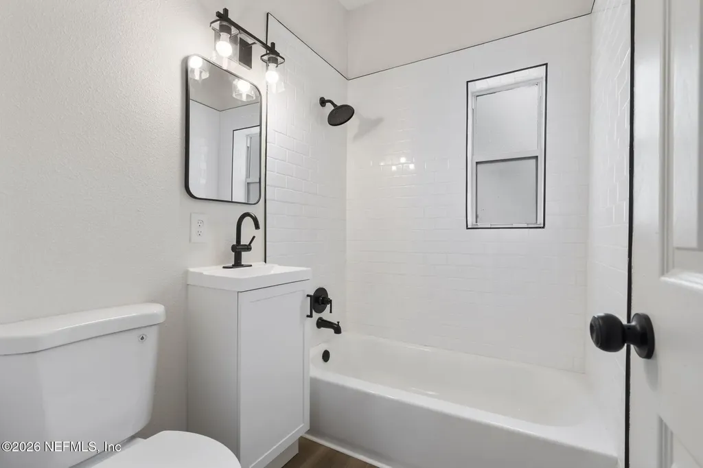 10471 Keuka Drive Jacksonville FL 32218
