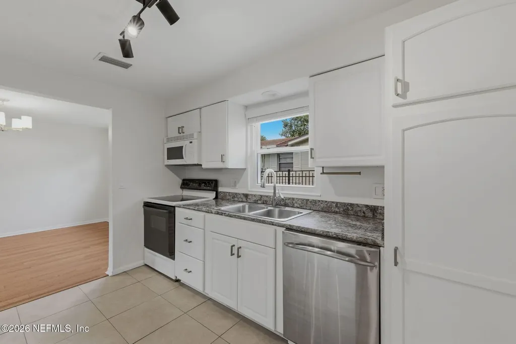 10967 Majuro Drive Jacksonville FL 32246