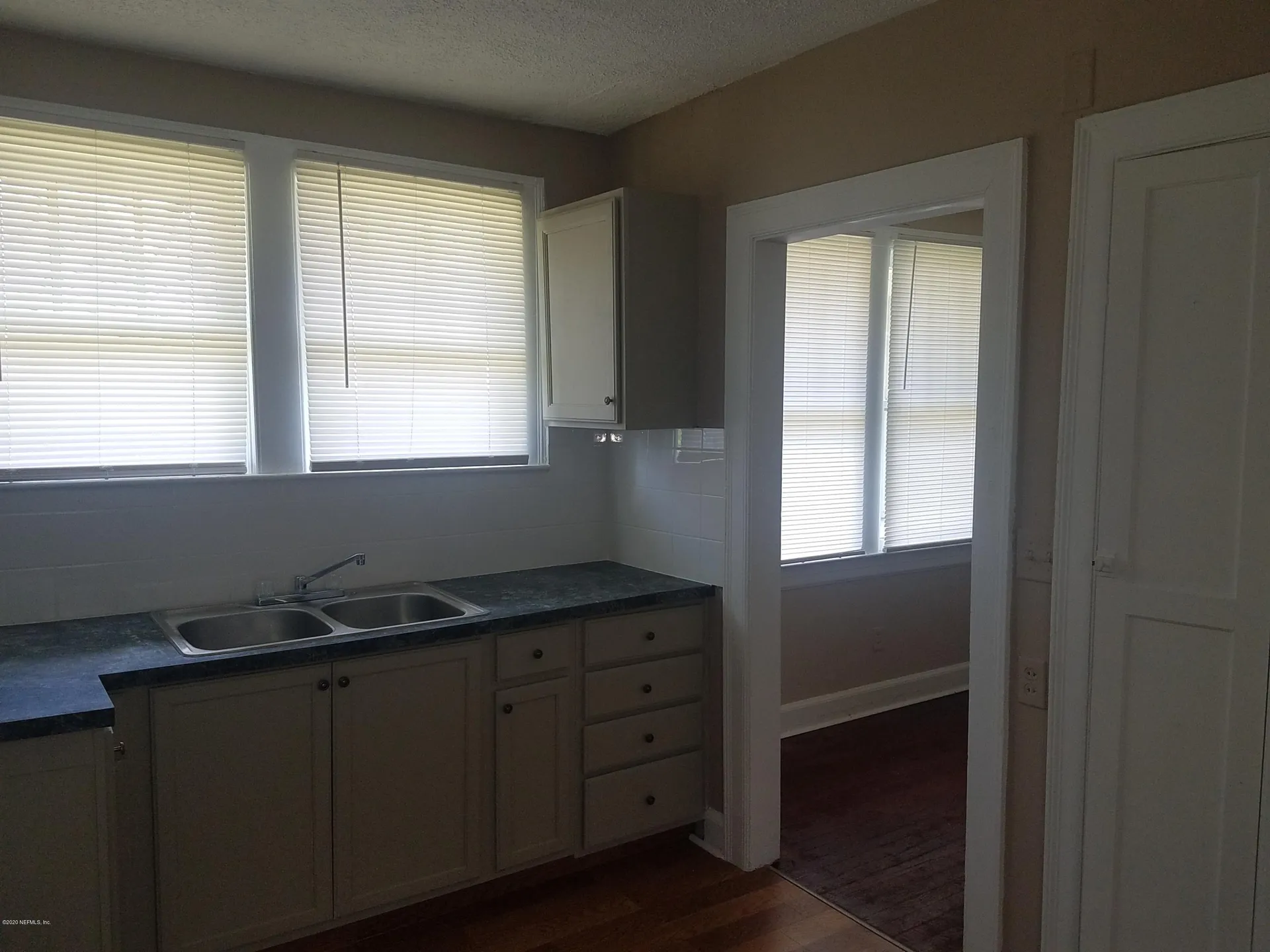 205 E 44th Street Jacksonville FL 32208