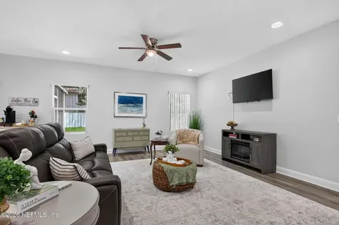 4179 Burning Tree Lane S Jacksonville FL 32223
