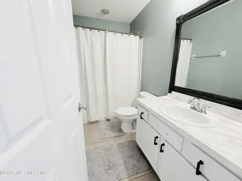 5950 Round Table Road Jacksonville FL 32254