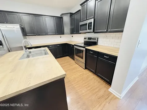 5950 Round Table Road Jacksonville FL 32254