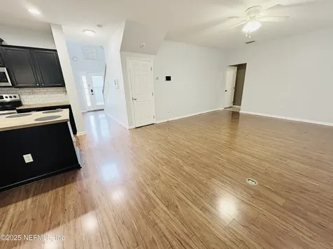 5950 Round Table Road Jacksonville FL 32254