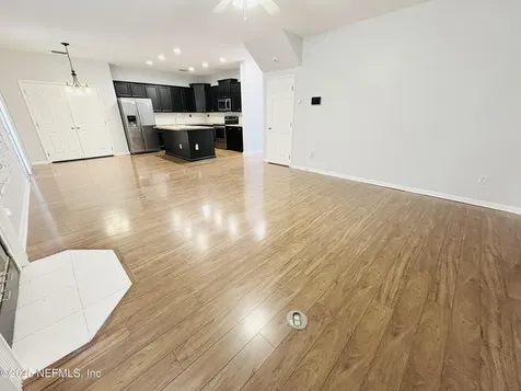5950 Round Table Road Jacksonville FL 32254