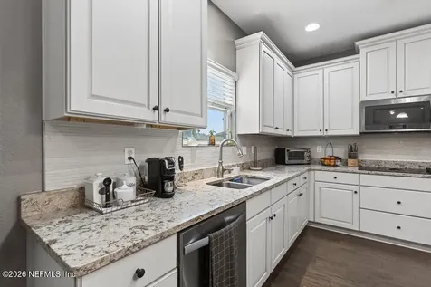 1027 Mayfair Creek Court Jacksonville FL 32218