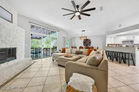 3534 Millcrest Drive Jacksonville FL 32277