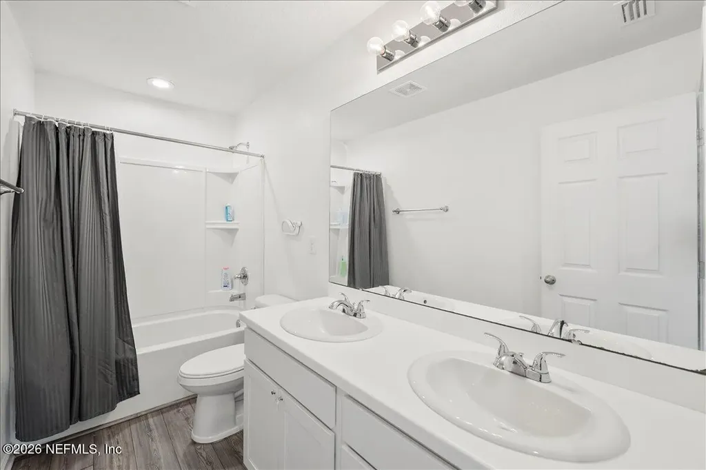 2948 Laurel Springs Drive Green Cove Springs FL 32043
