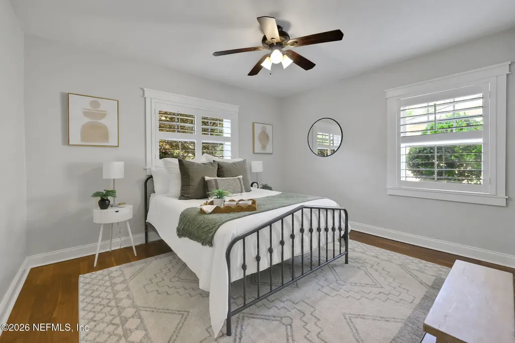 4221 Demedici Avenue Jacksonville FL 32210