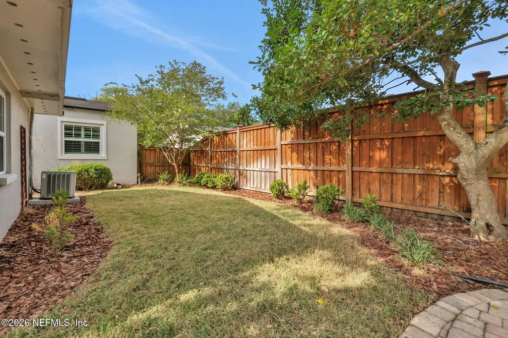 4221 Demedici Avenue Jacksonville FL 32210