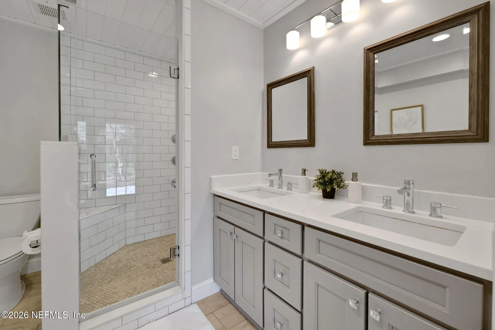 4221 Demedici Avenue Jacksonville FL 32210