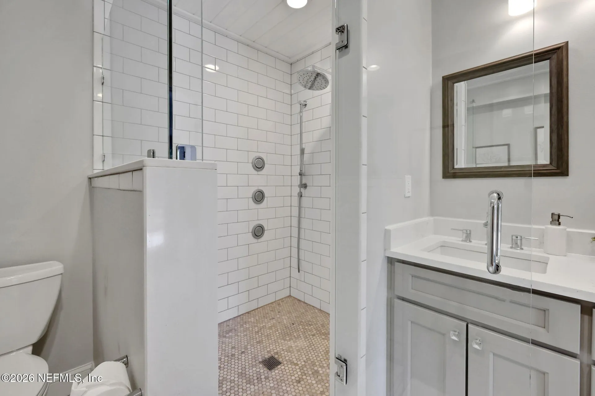 4221 Demedici Avenue Jacksonville FL 32210