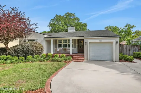 4221 Demedici Avenue Jacksonville FL 32210