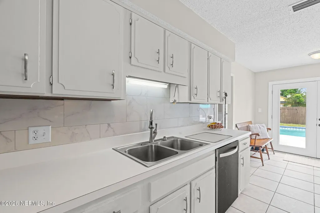 8810 Osprey Lane Jacksonville FL 32217