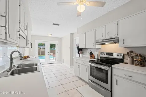 8810 Osprey Lane Jacksonville FL 32217