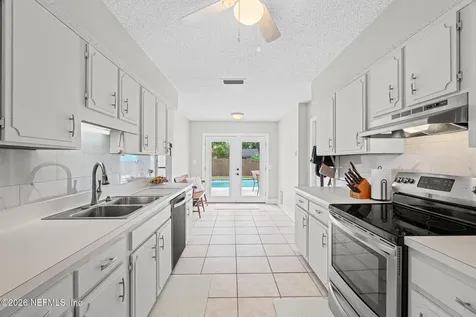 8810 Osprey Lane Jacksonville FL 32217