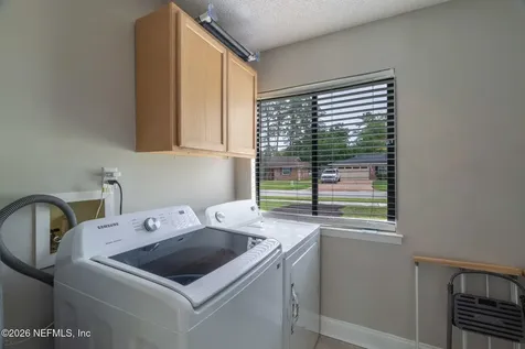 8810 Osprey Lane Jacksonville FL 32217
