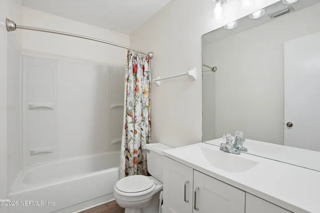 7701 Baymeadows Circle W Jacksonville FL 32256