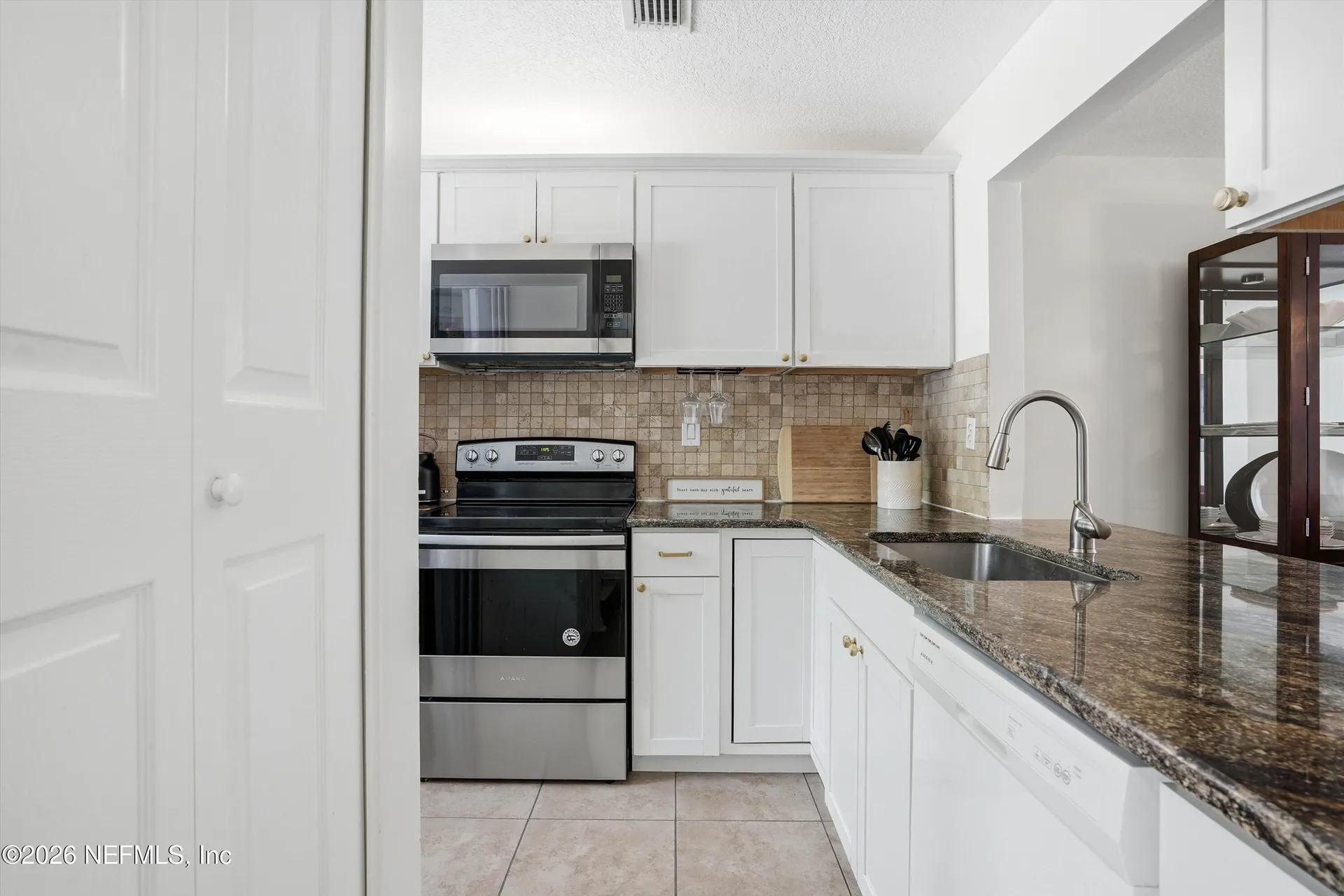 7701 Baymeadows Circle W Jacksonville FL 32256