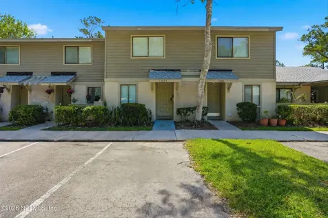 7701 Baymeadows Circle W Jacksonville FL 32256