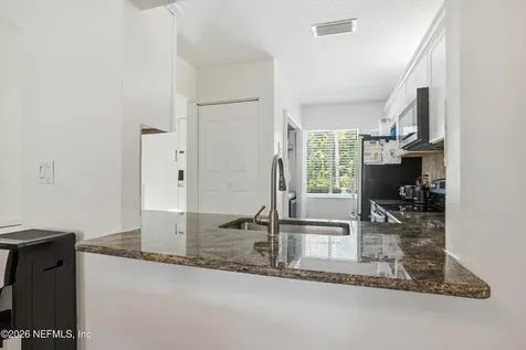 7701 Baymeadows Circle W Jacksonville FL 32256