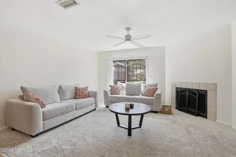 7701 Baymeadows Circle W Jacksonville FL 32256