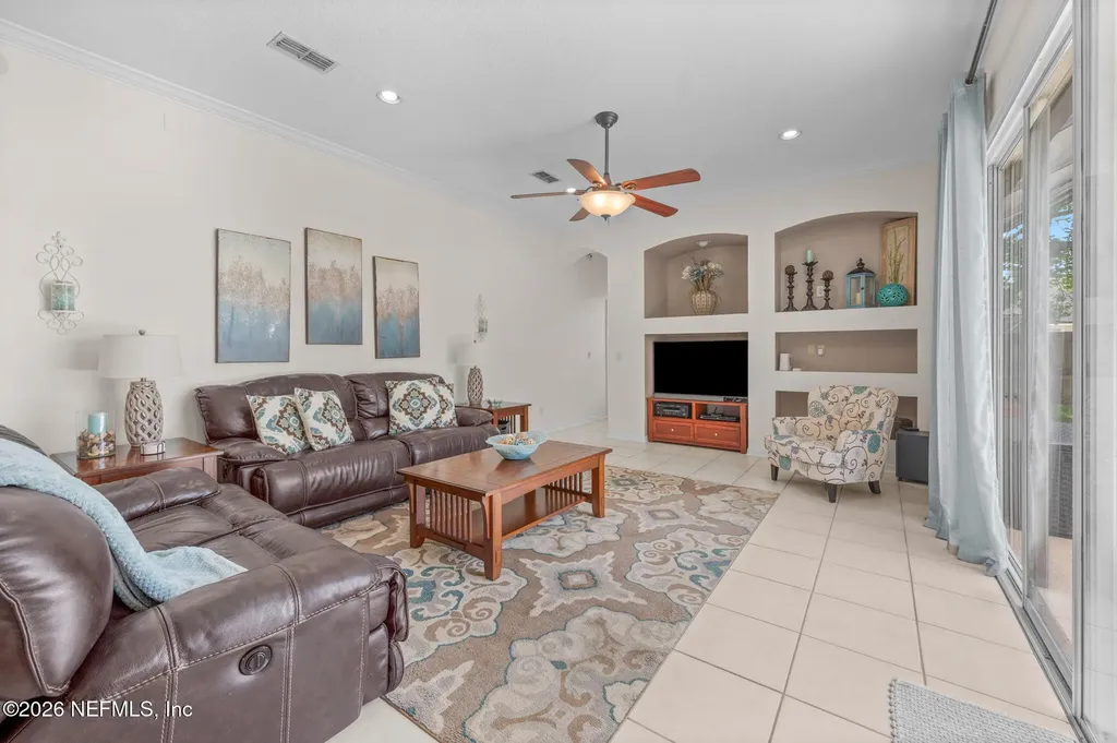 409 Twin Oaks Lane Fruit Cove FL 32259
