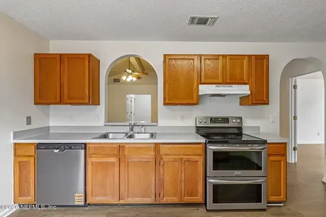 3030 Sans Pareil Street Jacksonville FL 32246