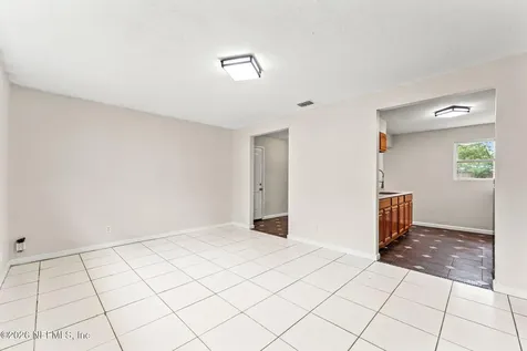 6781 Tinkerbell Lane Jacksonville FL 32210