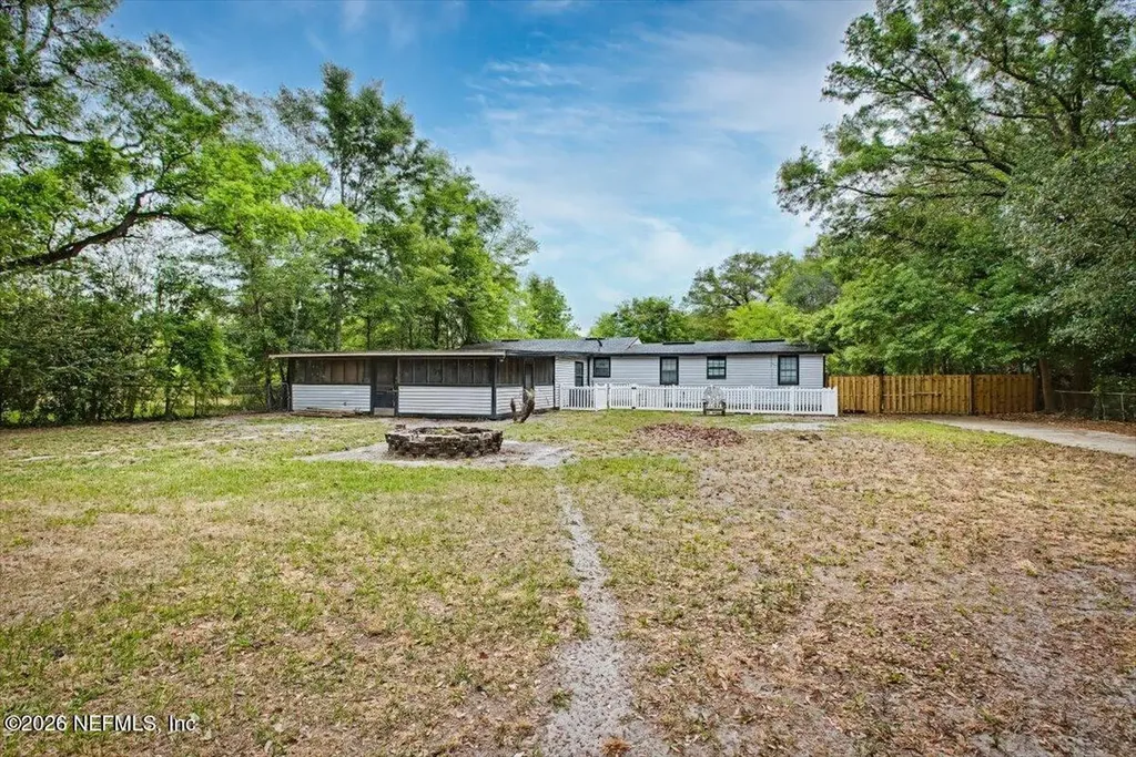 85559 Winona Bayview Road Yulee FL 32097