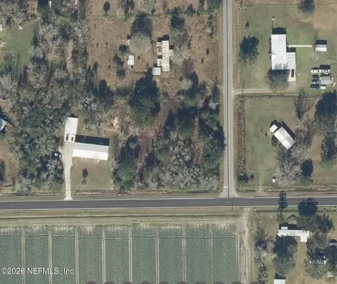 158 E Cracker Swamp Road East Palatka FL 32131