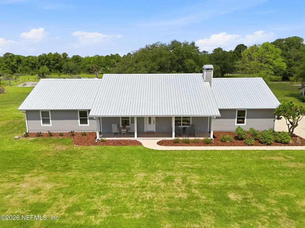 611 E State Road 100 San Mateo FL 32187