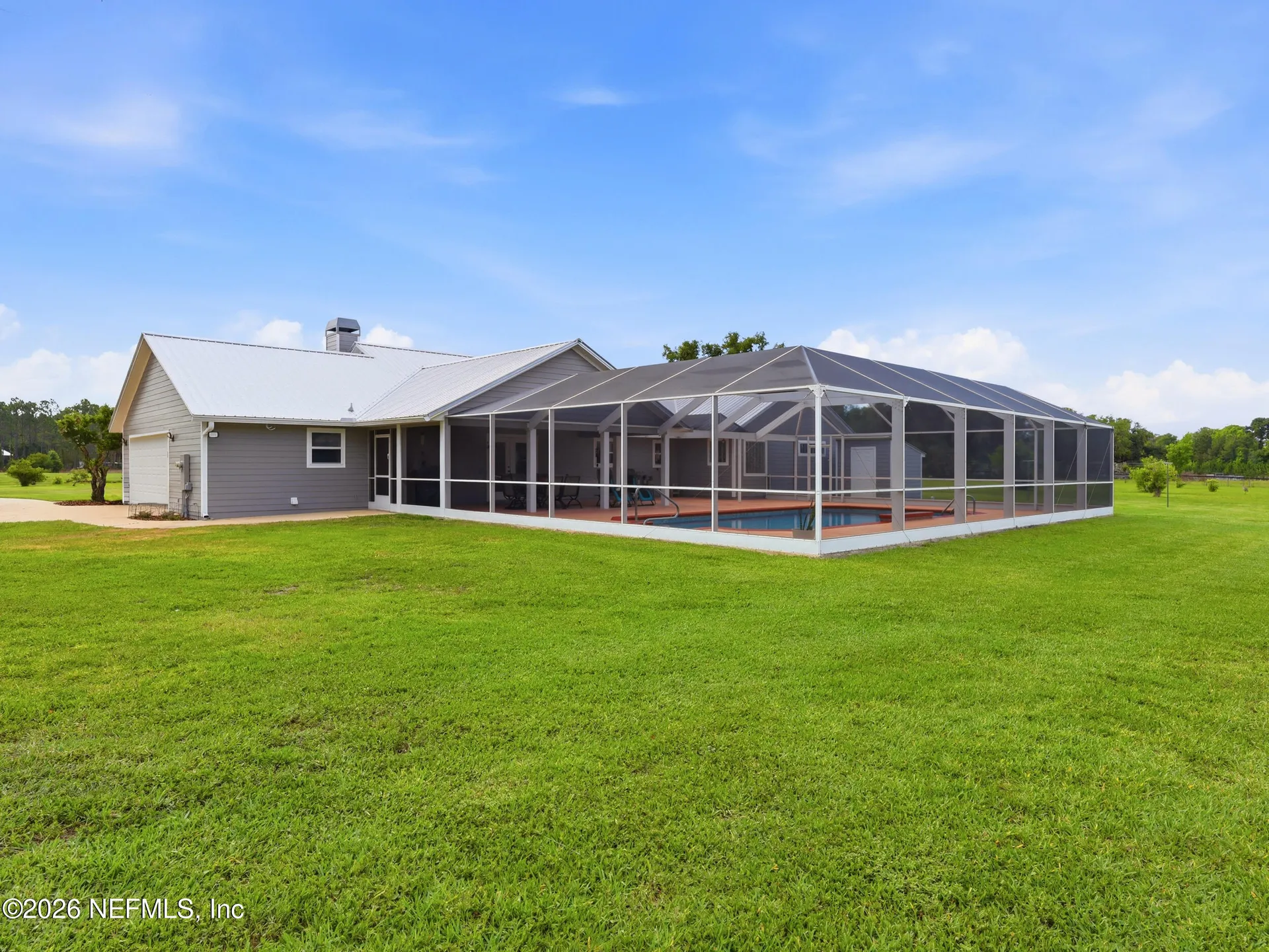 611 E State Road 100 San Mateo FL 32187