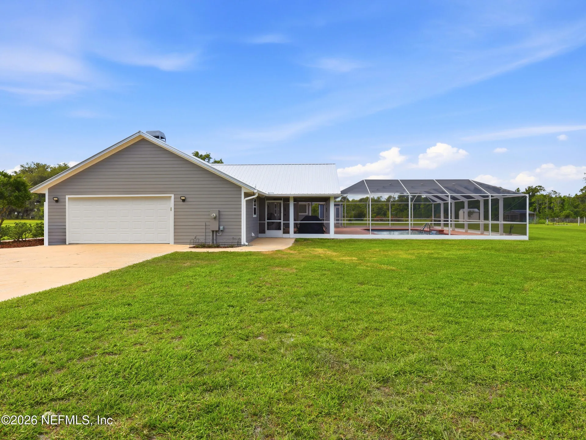 611 E State Road 100 San Mateo FL 32187