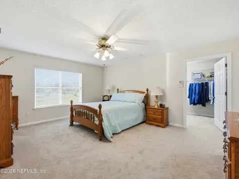611 E State Road 100 San Mateo FL 32187