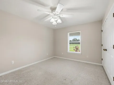 611 E State Road 100 San Mateo FL 32187