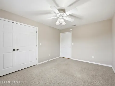 611 E State Road 100 San Mateo FL 32187