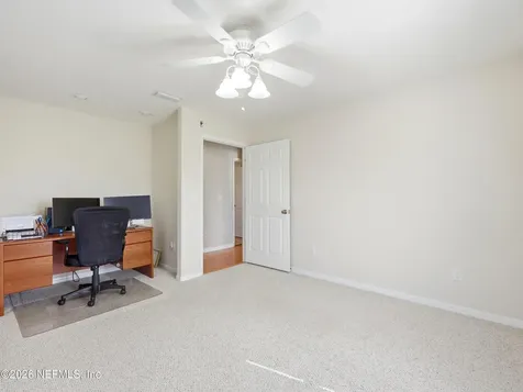 611 E State Road 100 San Mateo FL 32187