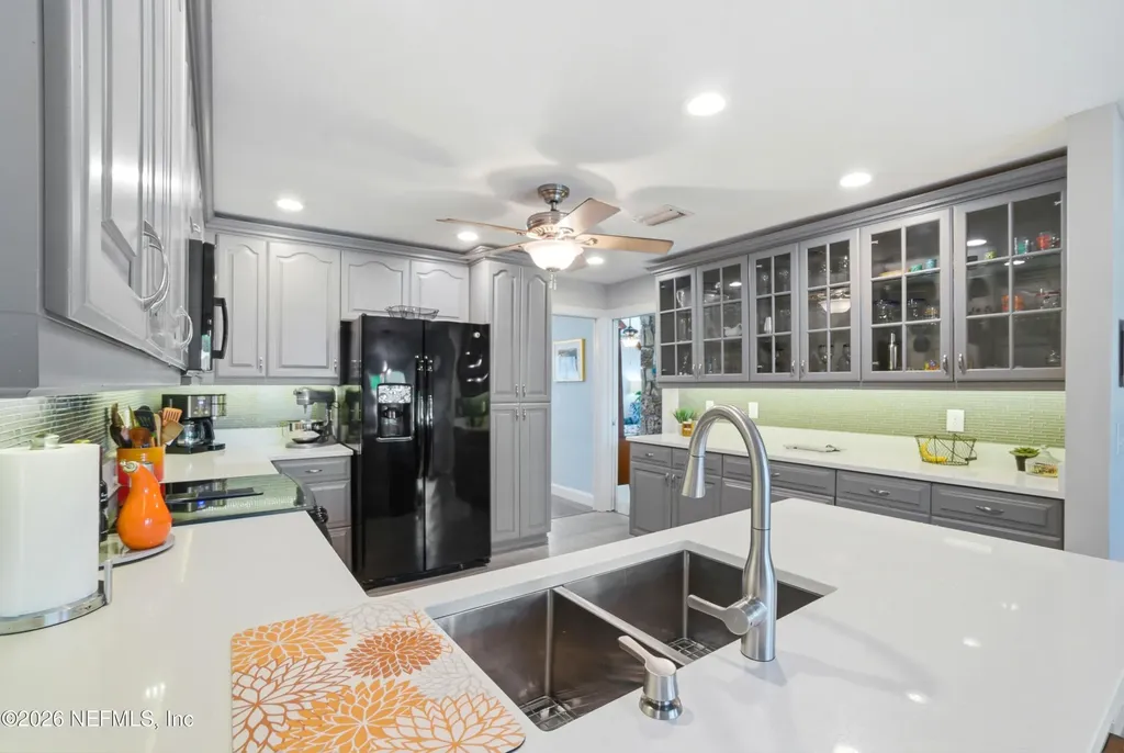 535 Mandalay Road Orlando FL 32809