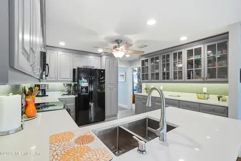 535 Mandalay Road Orlando FL 32809