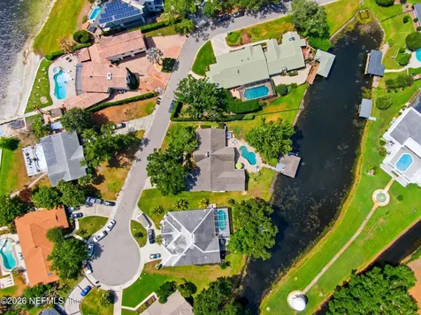 535 Mandalay Road Orlando FL 32809